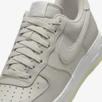 Nike Air Force 1 '07 LV8 чоловічі Кросівки колір сірий