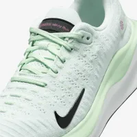 Nike InfinityRN 4 женская Road Running Кроссовки цвет зеленый