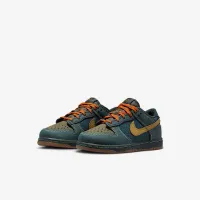Nike Dunk Low Little дитячі Кросівки колір зелений