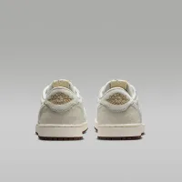 Nike Air Jordan 1 Retro Low OG чоловічі Кросівки колір сірий