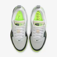 Nike Book 1 