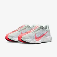 Nike Pegasus Plus жіноча Road Running Кросівки колір сірий