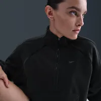 Nike One женская Therma-FIT 1/2-Zip Top цвет черный