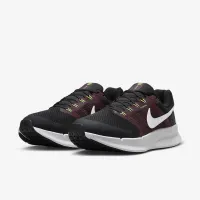 Nike Run Swift 3 чоловічі Road Running Кросівки колір чорний