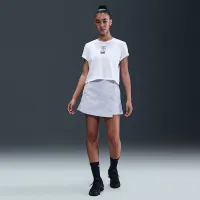 Nike Club жіноча Cropped футболка колір білий