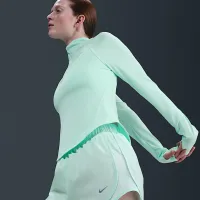 Nike Tempo женская Dri-FIT Mid-Rise Brief-Lined Running шорты цвет зеленый