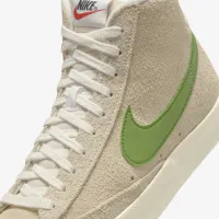 Nike Blazer Mid '77 Vintage жіноча Кросівки колір коричневий