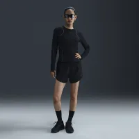 Nike Running Division жіноча Long-Sleeve Running Top колір чорний