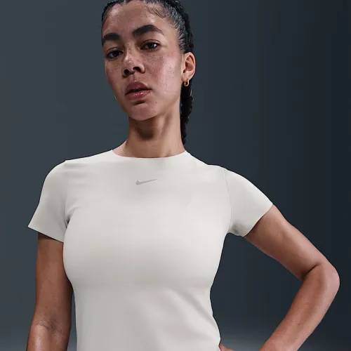 Nike Form женская Short-Sleeve Top цвет коричневый