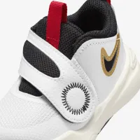 Nike Team Hustle D 11 Baby/Toddler Кросівки колір білий