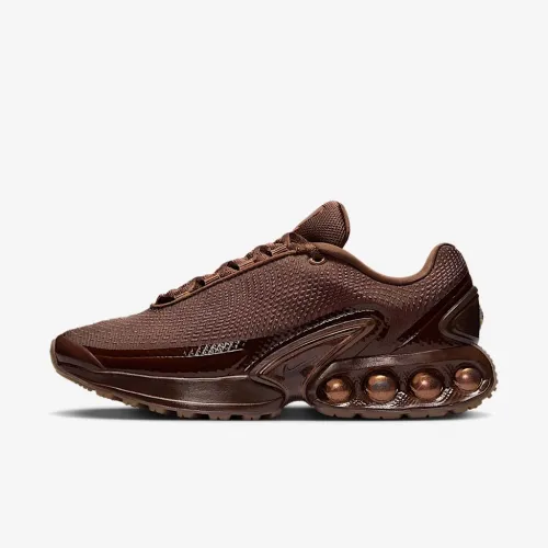 Nike Air Max Dn x Isamaya Ffrench жіноча Кросівки колір коричневий