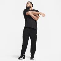 Nike Form чоловічі Dri-FIT Tapeколір червоний Versatile Pants колір чорний