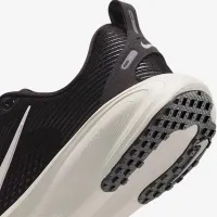 Nike Vomero 18 Big детские Road Running Кроссовки цвет черный