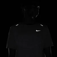 Nike Rise 365 мужские Dri-FIT Short-Sleeve Running Top цвет черный
