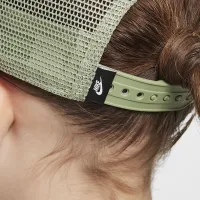 Nike Rise дитячі Structuколір червоний Trucker Cap колір зелений