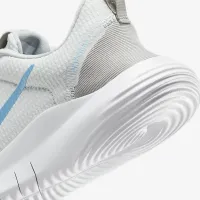 Nike Flex Experience Run 12 жіноча Road Running Кросівки (Extra Wide) колір сірий