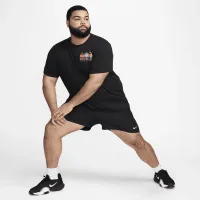Nike чоловічі Dri-FIT Fitness футболка колір чорний
