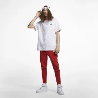 Футболка Nike Sportswear Club AR4997-101 - Біла