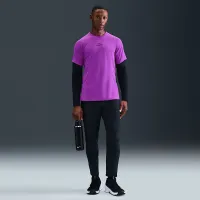 Nike Pro тренувальні чоловічі Dri-FIT Short-Sleeve Top колір фіолетовий