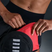 Nike Swift жіноча Repel Packable Running Куртка колір червоний