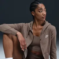 Nike Sportswear Club Fleece жіноча Full-Zip Толстовка з капюшоном колір коричневий