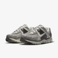 Nike Zoom Vomero 5 женская Кроссовки цвет серый