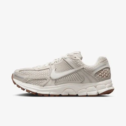 Nike Zoom Vomero 5 жіноча Кросівки колір коричневий