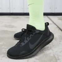 Nike Flex Experience Run 12 жіноча Road Running Кросівки колір чорний