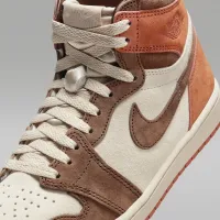 Nike Air Jordan 1 Retro High SP жіноча Кросівки колір коричневий
