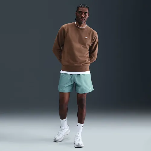 Nike Club чоловічі Woven Flow шорти колір зелений