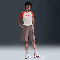 Nike Sportswear Chill Knit жіноча Slim Graphic футболка колір білий