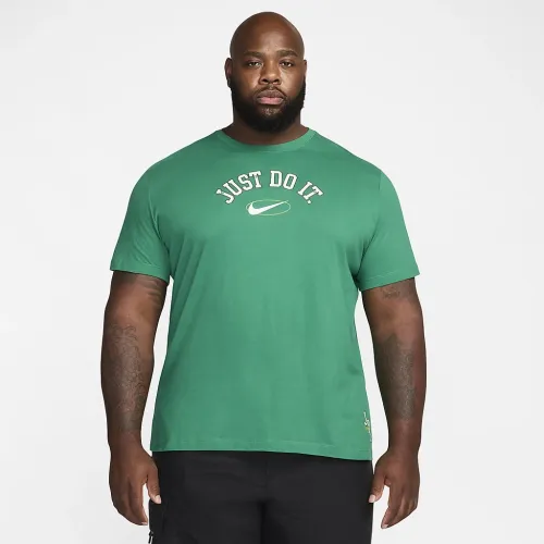 Nike Sportswear чоловічі футболка колір зелений