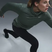 Nike Therma-FIT Swift Element женская Turtleneck Running Top цвет зеленый