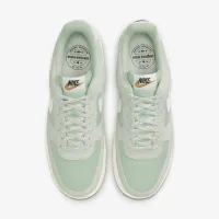 Nike Air Force 1 '07 LV8 чоловічі Кросівки колір зелений