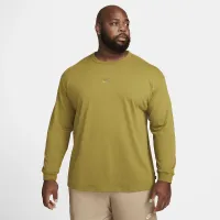 Nike Sportswear Premium Essentials чоловічі Long-Sleeve футболка колір зелений