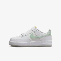 Nike Air Force 1 LV8 Big дитячі Кросівки колір білий