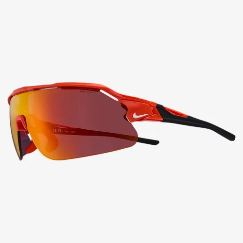 Nike Flyfree Shield Engineeколір червоний Road Tint Orange