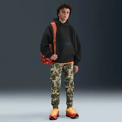 Nike Tech Big детские (для мальчиков) Camo Fleece Joggers цвет коричневый