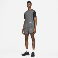 Nike Dri-FIT Rise 365 мужские Short-Sleeve Trail Running Top цвет черный