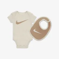 Nike Baby Essentials Baby (0-9M) 5-Piece Boxed Gift комплект колір коричневий