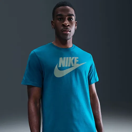 Nike Sportswear чоловічі футболка блакитний