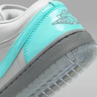 Nike Air Jordan 1 Low SE женская Кроссовки цвет серый