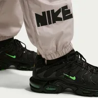 Nike Windrunner мужские Woven Graphic Pants цвет коричневый