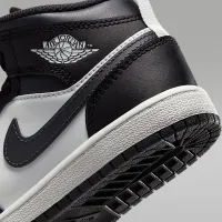 Nike Jordan 1 Mid Little дитячі Кросівки колір чорний