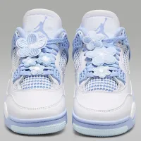 Nike Air Jordan 4 Retro жіноча Кросівки колір білий