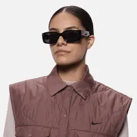 Nike Variant I Sunglasses колір чорний