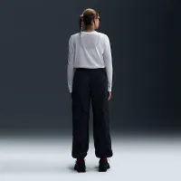 Nike Sportswear Club жіноча Long-Sleeve футболка колір білий