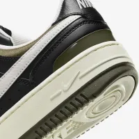 Nike Gamma Force жіноча Кросівки колір чорний