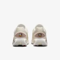 Nike Air Max Dn SE жіноча Кросівки колір білий