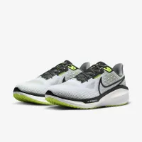 Nike Vomero 17 чоловічі Road Running Кросівки колір сірий